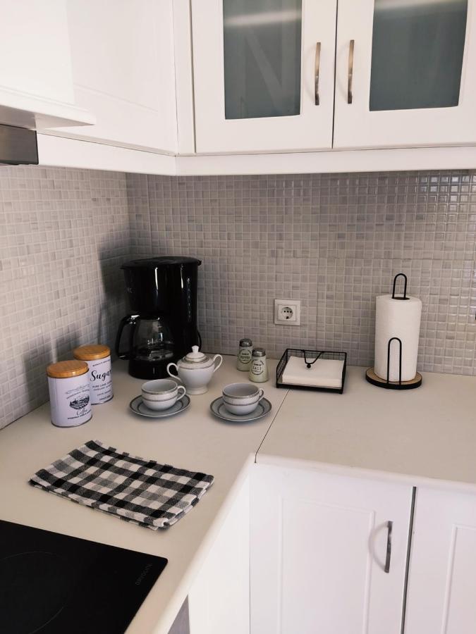 Via Ferrata House Apartment Myrties Екстериор снимка