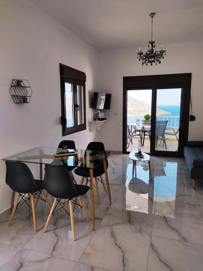 Via Ferrata House Apartment Myrties Екстериор снимка
