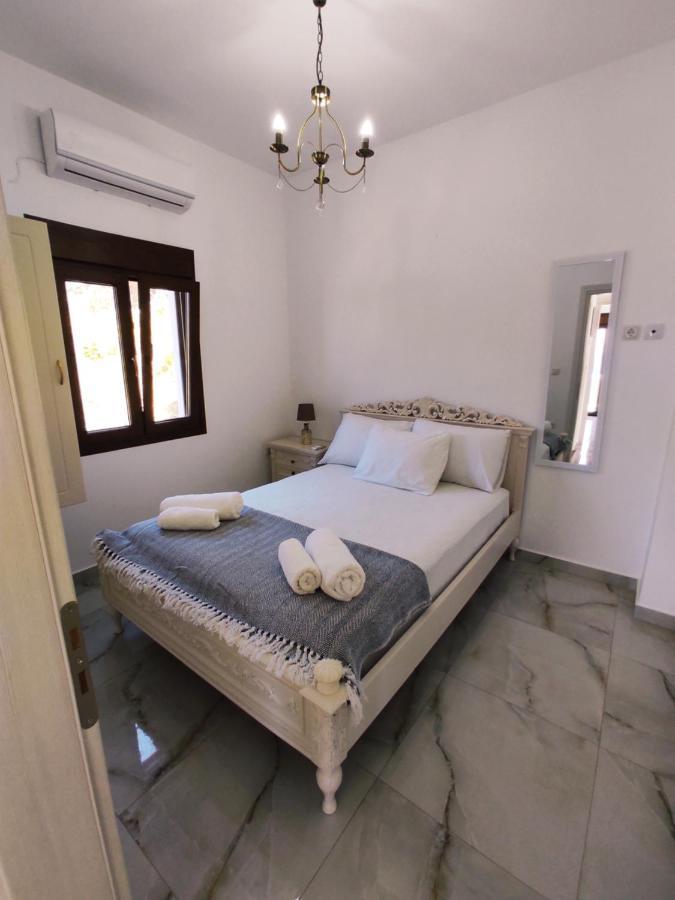 Via Ferrata House Apartment Myrties Екстериор снимка